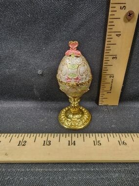 Vintage Trinket Stash Jewelry Box Egg In Stand Jeweled Used